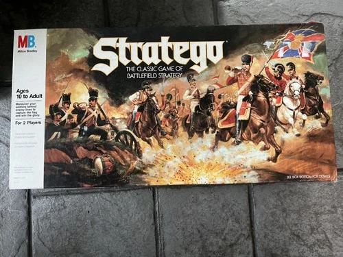 1986 Stratego Board Game Complete Pieces & Instructions Vintage Milton Bradley