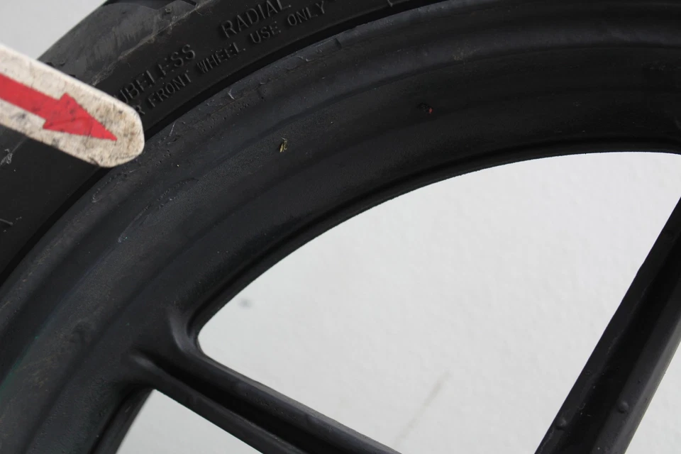 Llanta delantera Kawasaki Ninja 650R 2009-2011 (recta) Foto 4 de 4