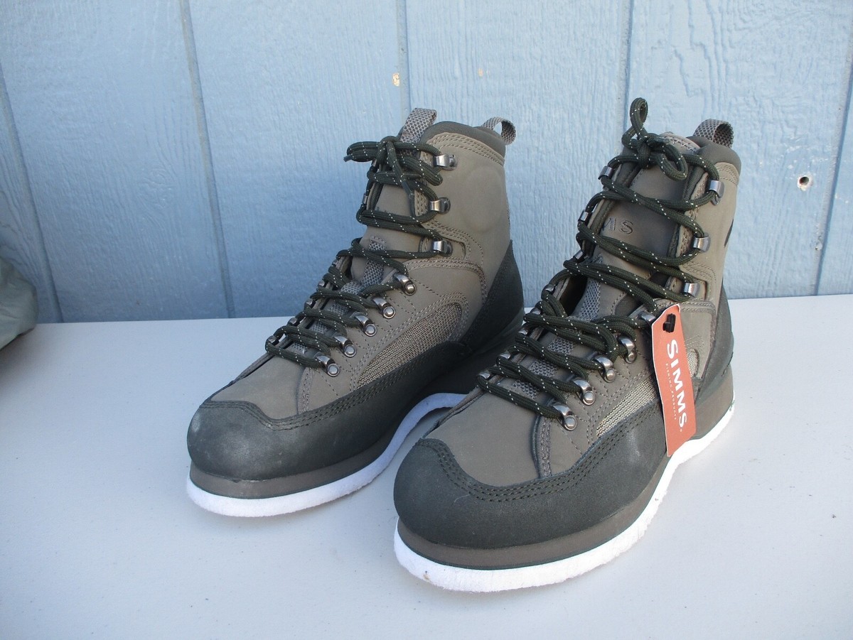 Simms Womens Fly Fishing Wading Boots Size Felt Sole PO 010846-00 NEW
