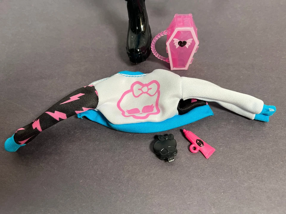 Monster High Skulltimates Secrets Fearidescent Muñeca Frankie Stein PIE FALTANTE Foto 2 de 4