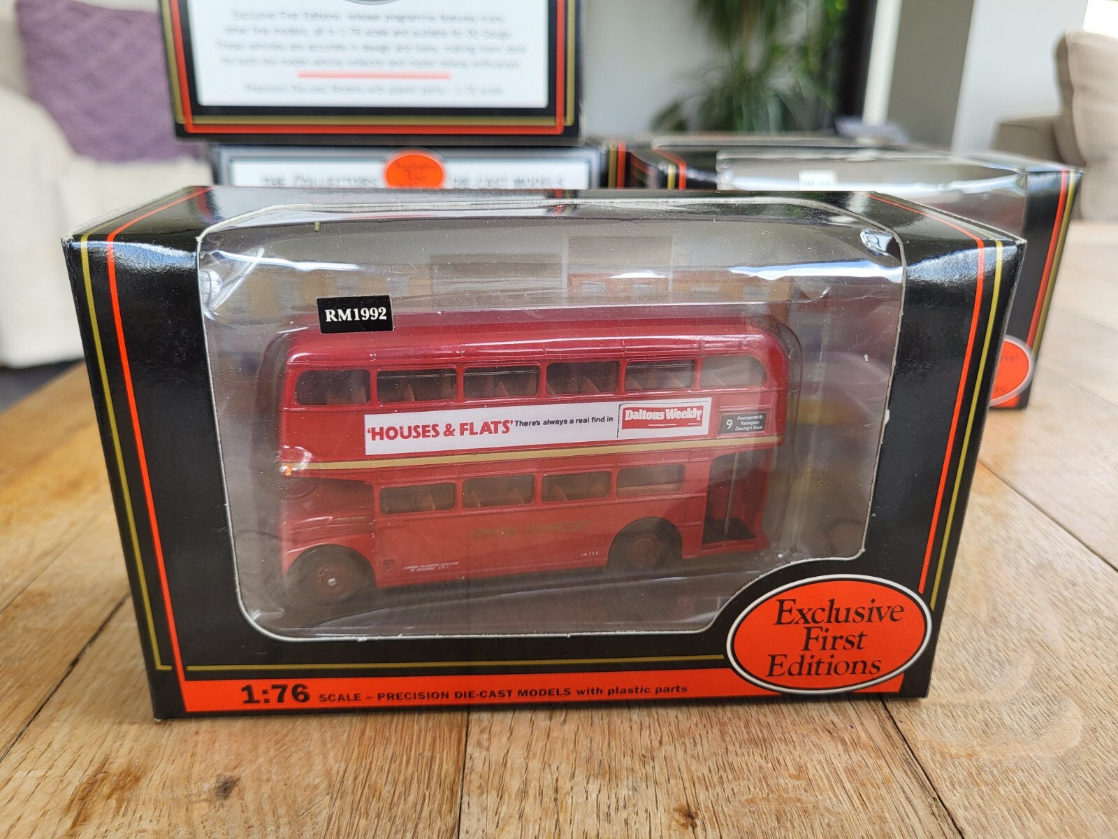 EFE LONDON TRANSPORT RM ROUTEMASTER RM1992-15610