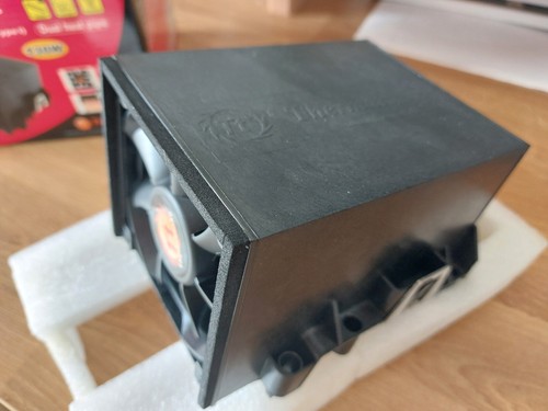 THERMALTAKE Silent BTX Cooler - Bild 8 von 8