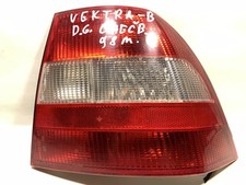 OPEL VECTRA B 36 Rücklicht hinten rechts 37365383 90568049 1.60 Petrol 14689184