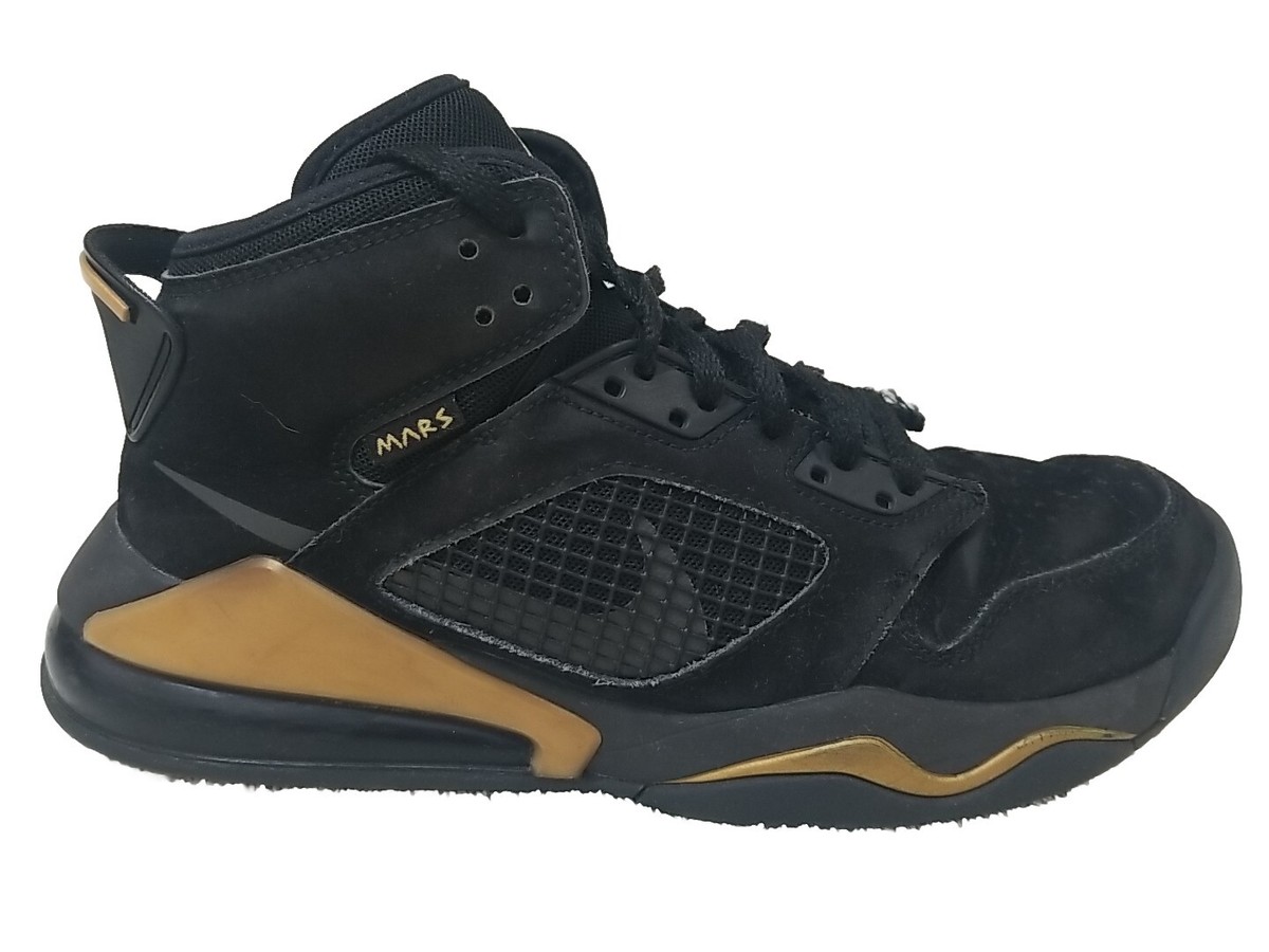 jordan mars 270 black and gold