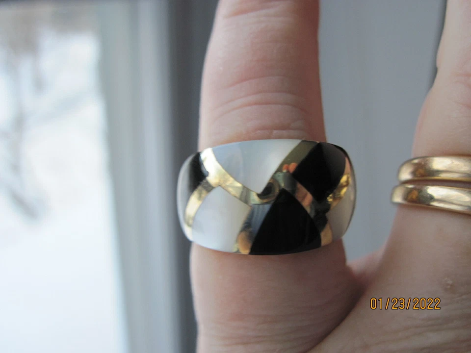 Priced To Sell - Asch Grossbardt 14K Yellow Gold Black Onyx & MOP  - Image 2 of 4