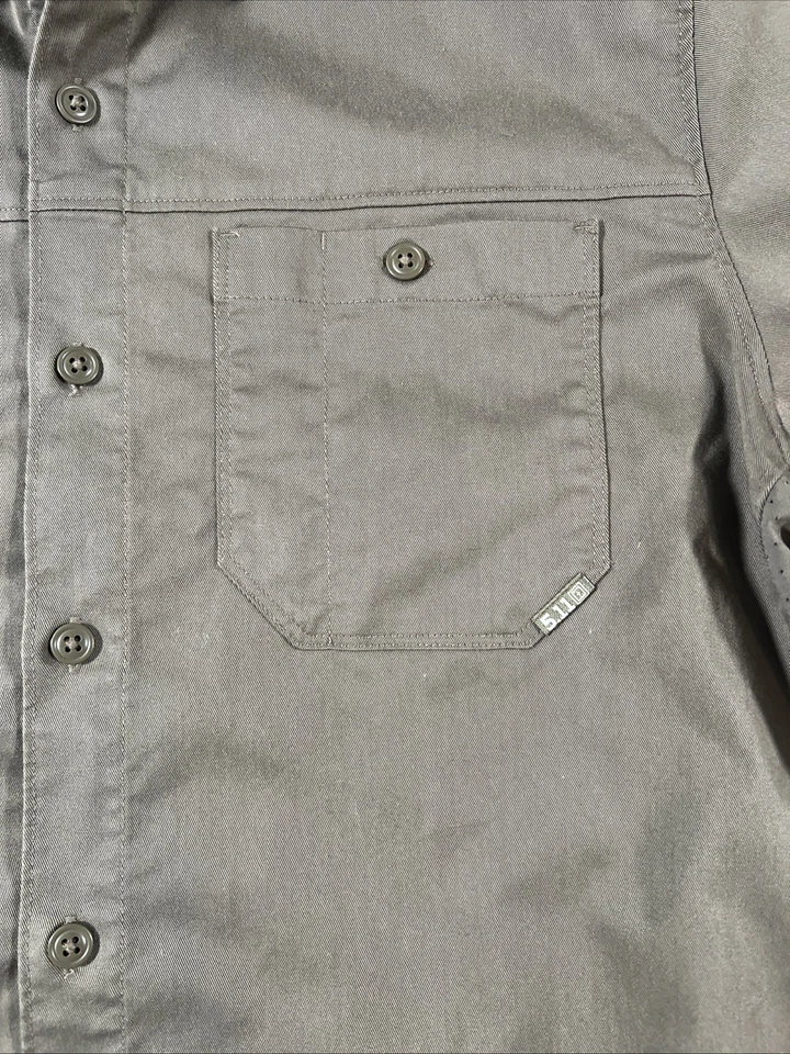 5.11 Tactical Series Men’s Size M Short Sleeve Button Shirt - Image 4 of 4