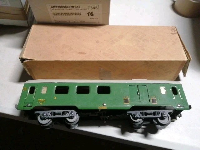 Ancien Train JEP Mécanique Des Années 50 - Locomotive + 2 Wagons + Rail