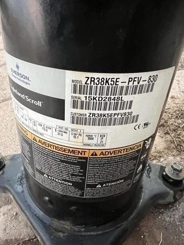 COPELAND SCROLL COMPRESSOR model # ZR38K5E - PFV- 830 Year 2015 220v 1 Phase