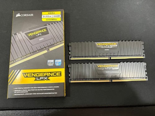 Corsair 64 GB (32 GB x 2) DDR4 3200 MHz Desktop-Speicher-RAM-Module