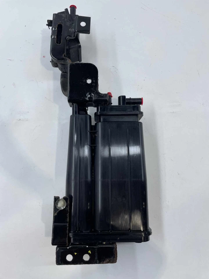 2012 Hyundai Veloster Evaporator Fuel Charcoal Vapor Canister W/ Purge Valve OEM - Imagem 2 de 4