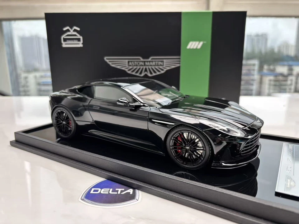 1/18 Motorhelix Mh Aston Martin DB12 Gloss Jet Black - Image 2 of 4