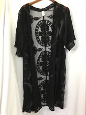 Time And Tru Woman’s Semi-Sheer Lace Layering Top Black Open Front Size L-XL NWT
