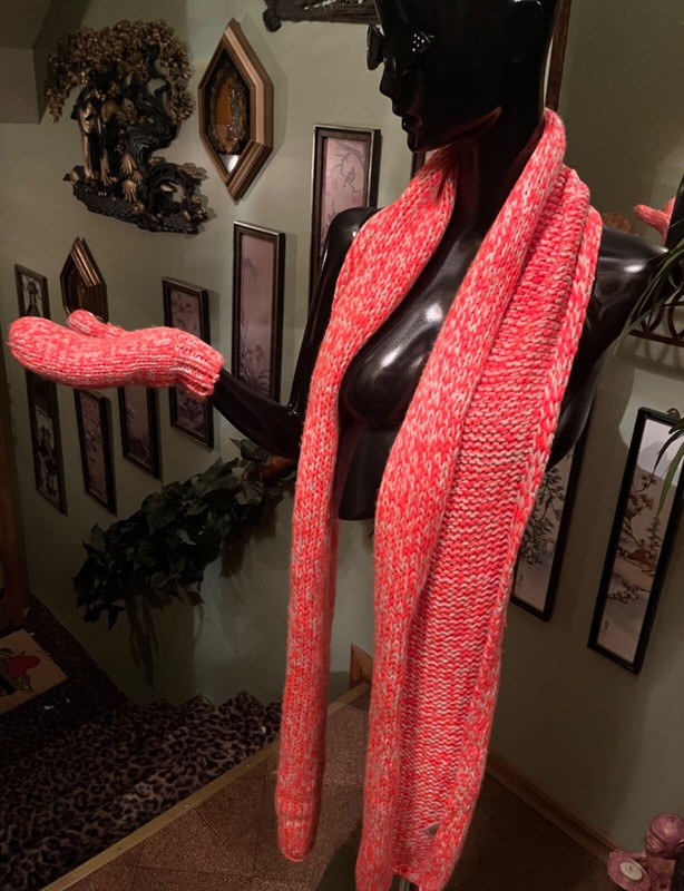H & M Divided Orange and White Scarf and Mittens Set