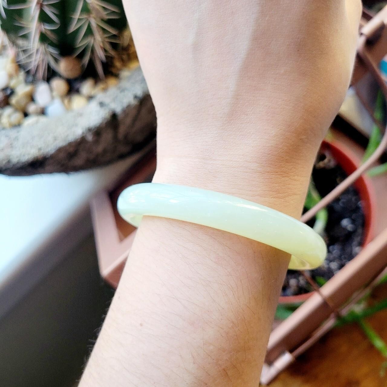 Vintage Solid Jade Bangle Bracelet - image 2