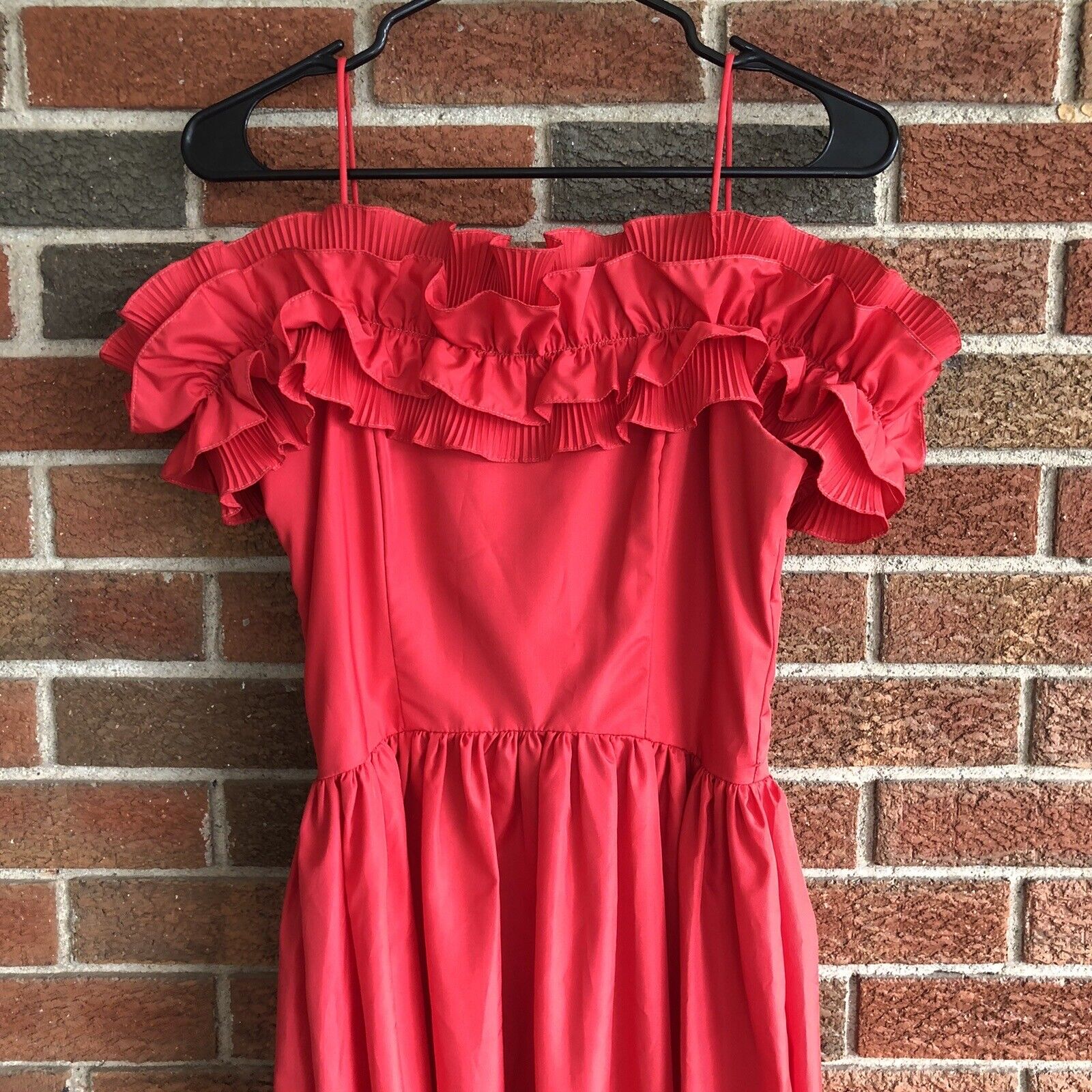 Vintage Red Poofy Off Shoulder Formal Prom Dress … - image 2
