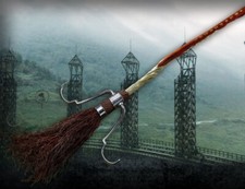 Harry Potter "Der Feuerblitz" Replik Neu in Box