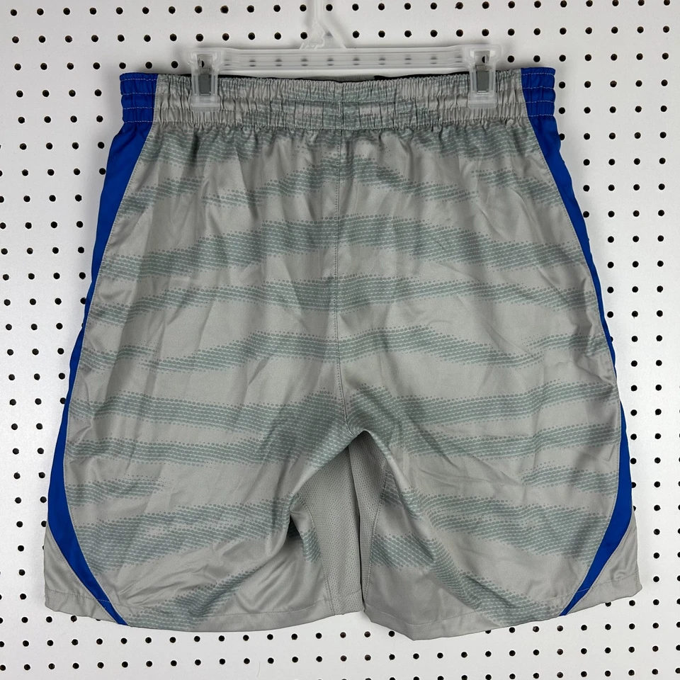 Pantalones Cortos Memphis Tiger Nike Juegos de Baloncesto Usados 40 Dain Dainja #42 2024-2025 Gris Foto 4 de 4