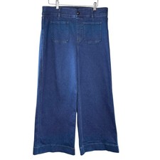 SPANX shape EveryWearCropped Wide Leg Jeans Size L Patch Pockets Washed Blue