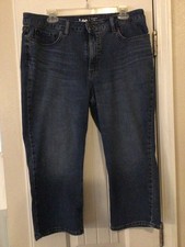 Lee Women s Regular Fit Capri Jeans, Medium Wash, 5-Pocket, Blue Cotton 16