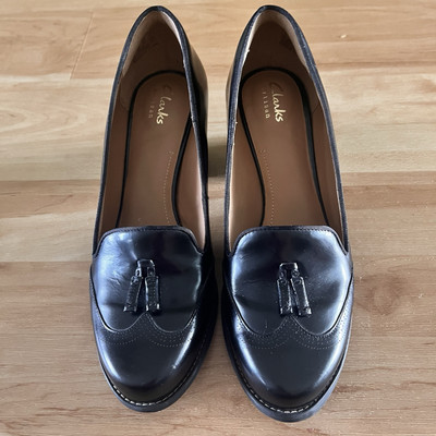 Clarks Artisan Tarah Rosie Womens Pumps Block Heel Shoe Tassel Black 