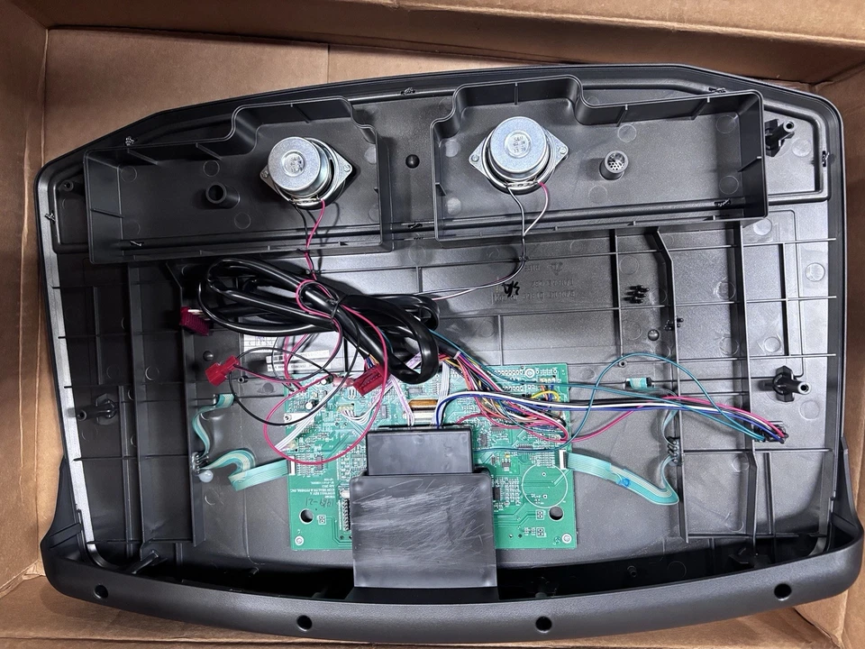 Proform - Performance 600c - Screen NEW! - Image 3 of 3