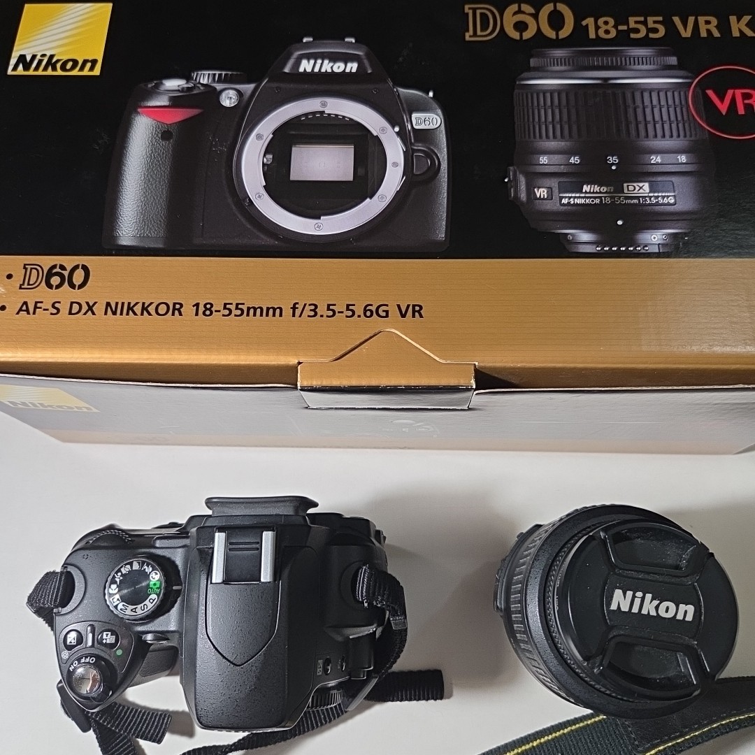 Nikon D60 デジタル一眼レフカメラ 18-55mm VRキット Nikon D60 18-55 VR Kit in Mint Condition Low Shutter Count | eBay