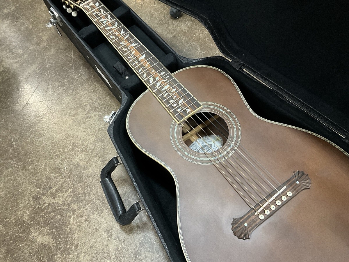 Washburn R320SWRK Vintage reissue 125th anniversary Parlor