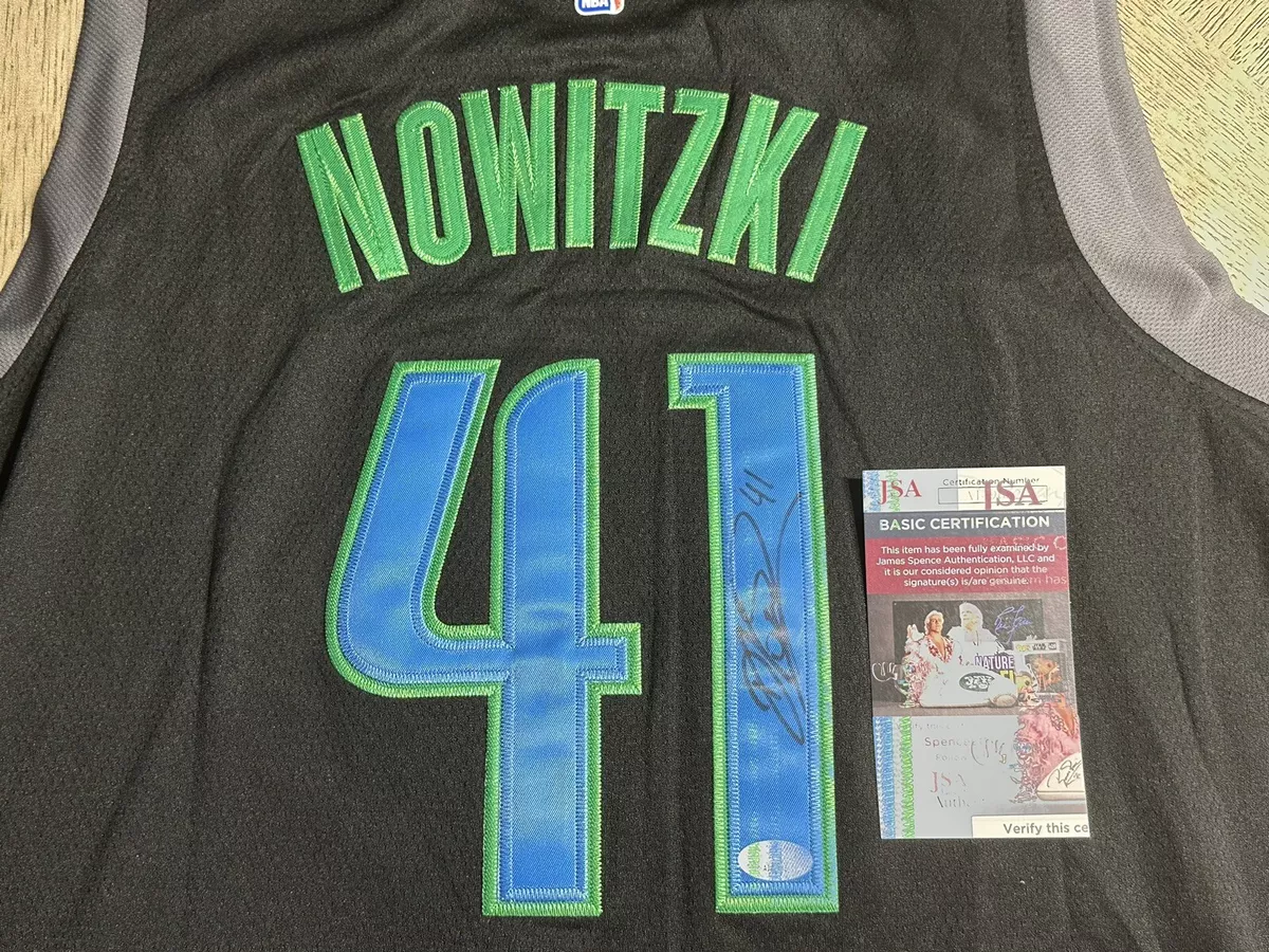 Mavericks Dirk Nowitzki Authentic Signed Black Framed Jersey Autographed JSA