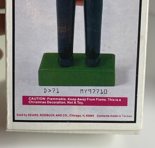 Vintage Sears Roebuck And Company 10 Inch Nutcracker With Box - Picture 12 of 12