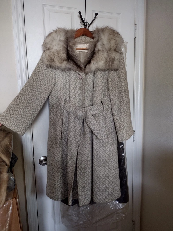 Abrigo de lana Gimbels Pacific tela años 50 con cuello de piel extraíble M-XL Foto 3 de 4