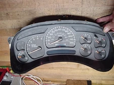04 Chevy Silverado, Sierra Avalanche 2500 Instrument cluster Trans Temp 15114650