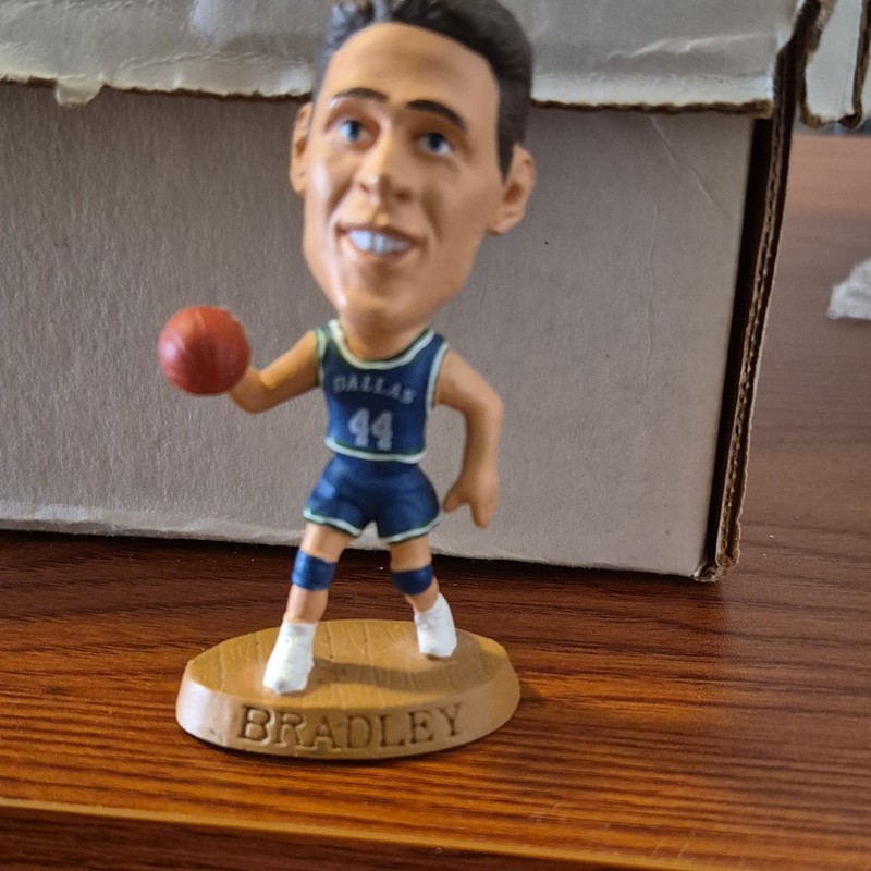 Dallas Mavericks Bradley #44 Basketball Bobblehead w/ Base Labeled "BRADLEY"