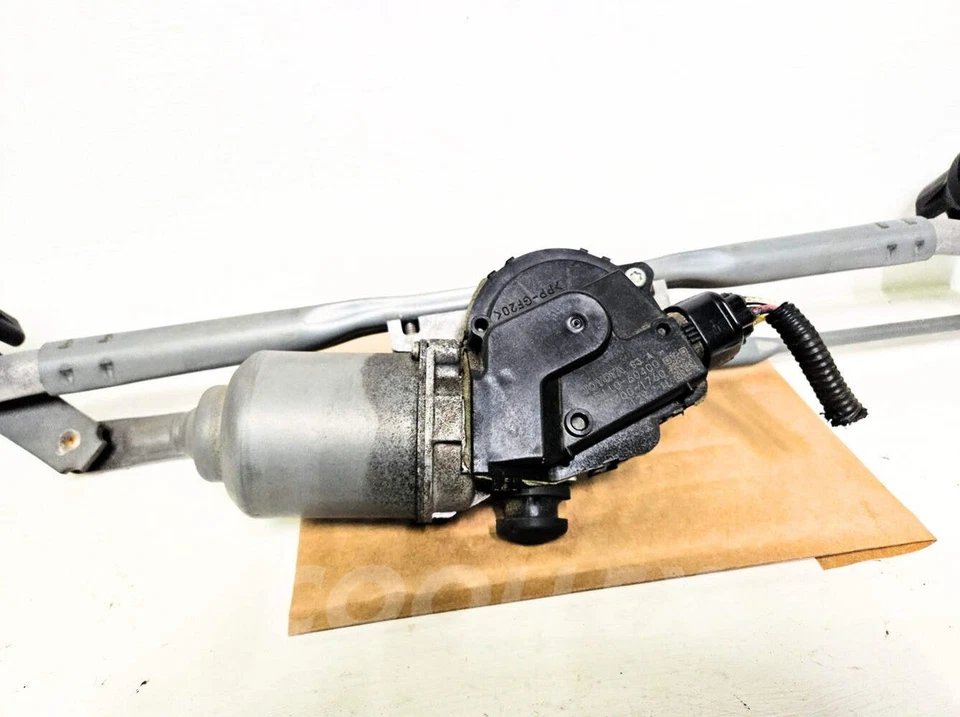 / 06-15 Lexus Is250 Windshield Wiper Motor Assy 85110-60400 Oem Used - Image 3 of 4