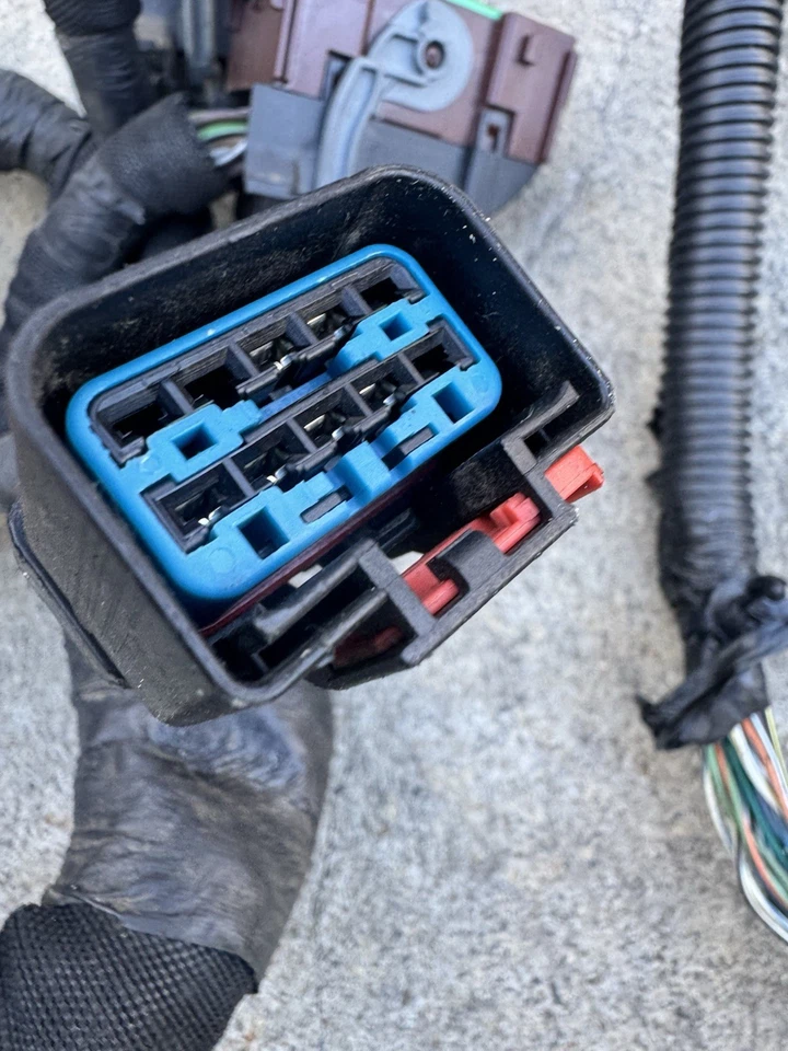 2010 Jeep Wrangler JK Instrument Harness OEM 68048035AE - Image 4 of 4