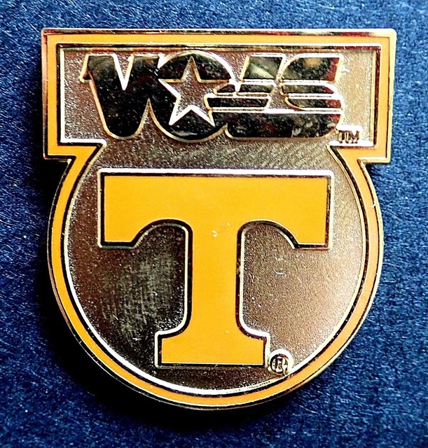BEAUTIFUL limited edition TENNESSEE VOLUNTEERS FOOTBALL lapel pin BADGE