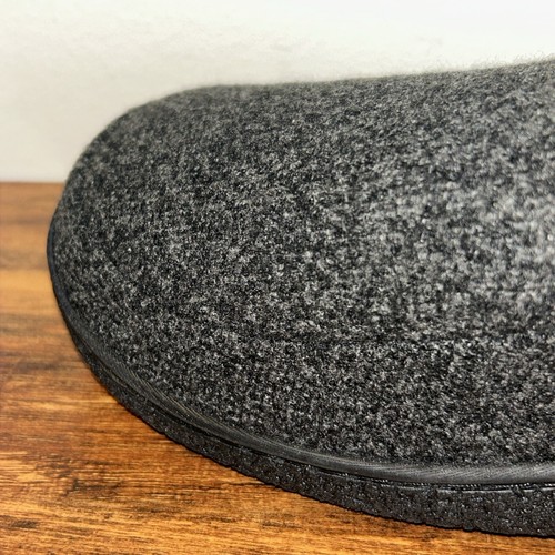 NEW Isotoner Men’s Memory Foam Hoodback Slippers, Size Medium (8-9), Black - Picture 20 of 24