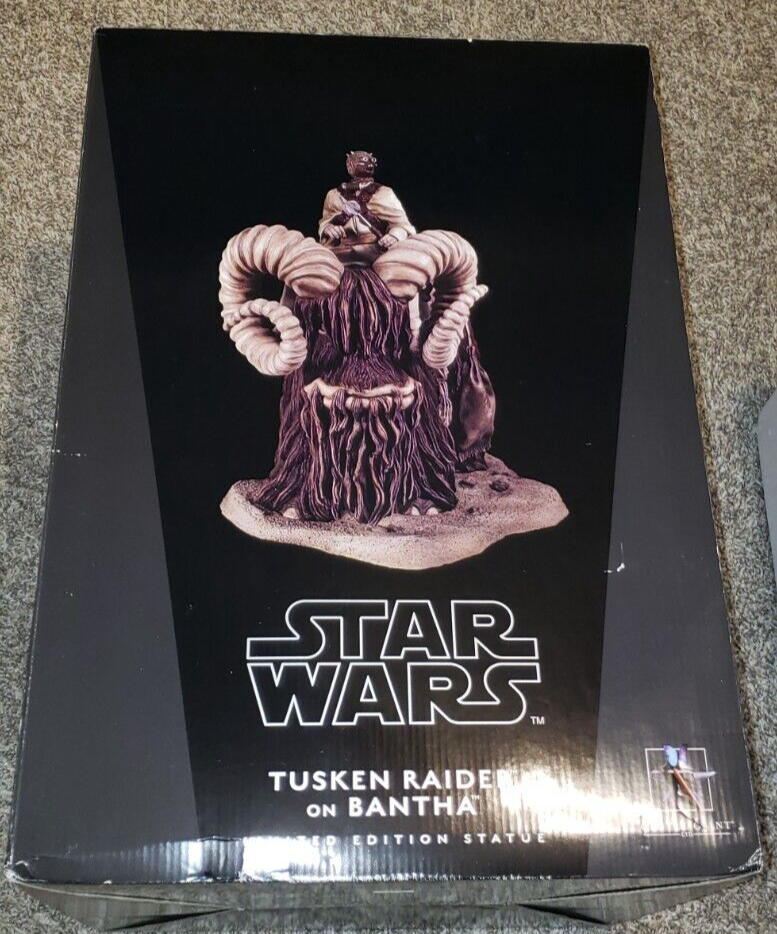 Gentle Giant Star Wars Bantha Statue Tusken Raider Sideshow