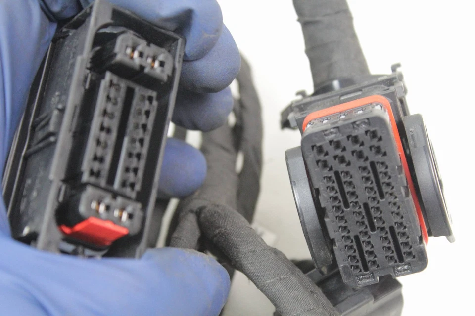 Ducati Scrambler Sixty2 400cc Main Wiring Harness Loom Wire Plugs Relays - Image 4 of 4