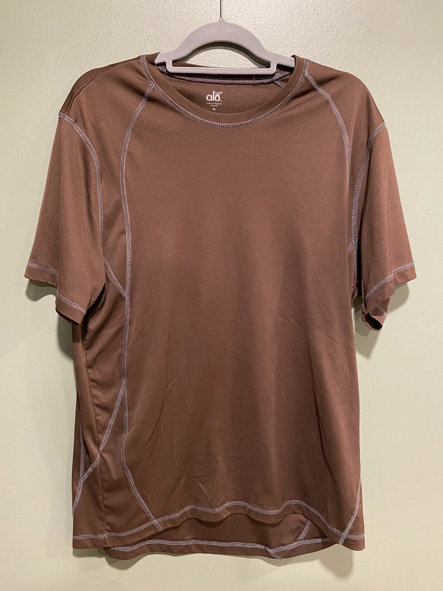 Alo cool fit best sale shirt