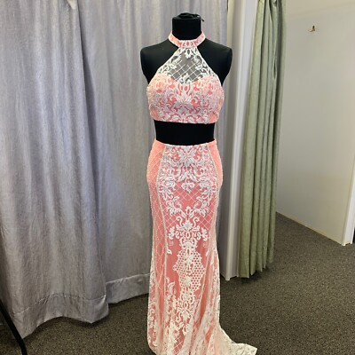 how did black people dress in the 90s Mint Green Lace Mermaid Backless Long Prom Dresses-Bridelily main image 0