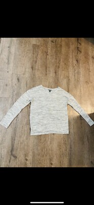 Roots Women s Grey V-Neck Split-Hem Pullover Long Sleeve Shirt Size Large NWOT