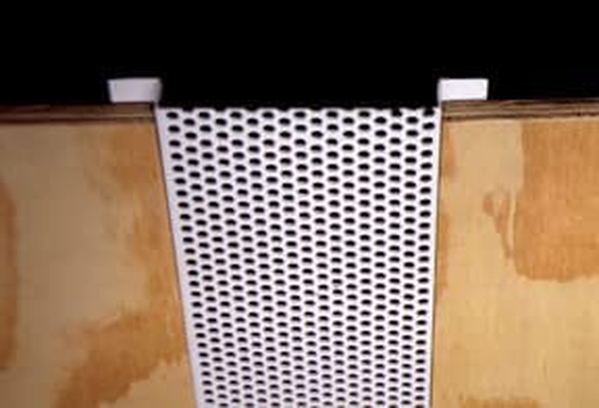 Continuous Soffit Vent 301,13/4" Vented, 8' Length, 10 Pieces per