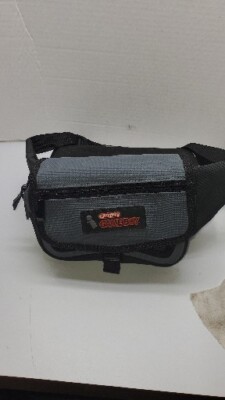 Nintendo GameBoy Fanny Pack Carrying Case Travel Bag Gray 90s Game