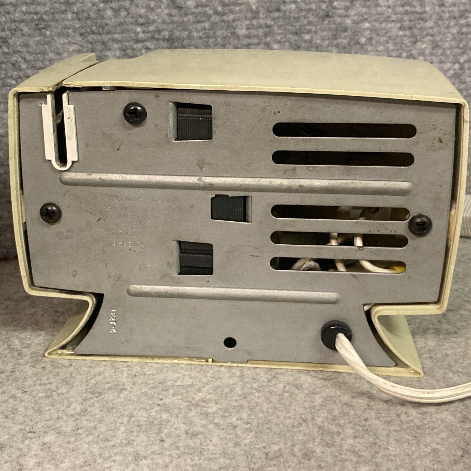 Vintage Oster Electric Knife Sharpener No. 51106 Floating SplitWheel