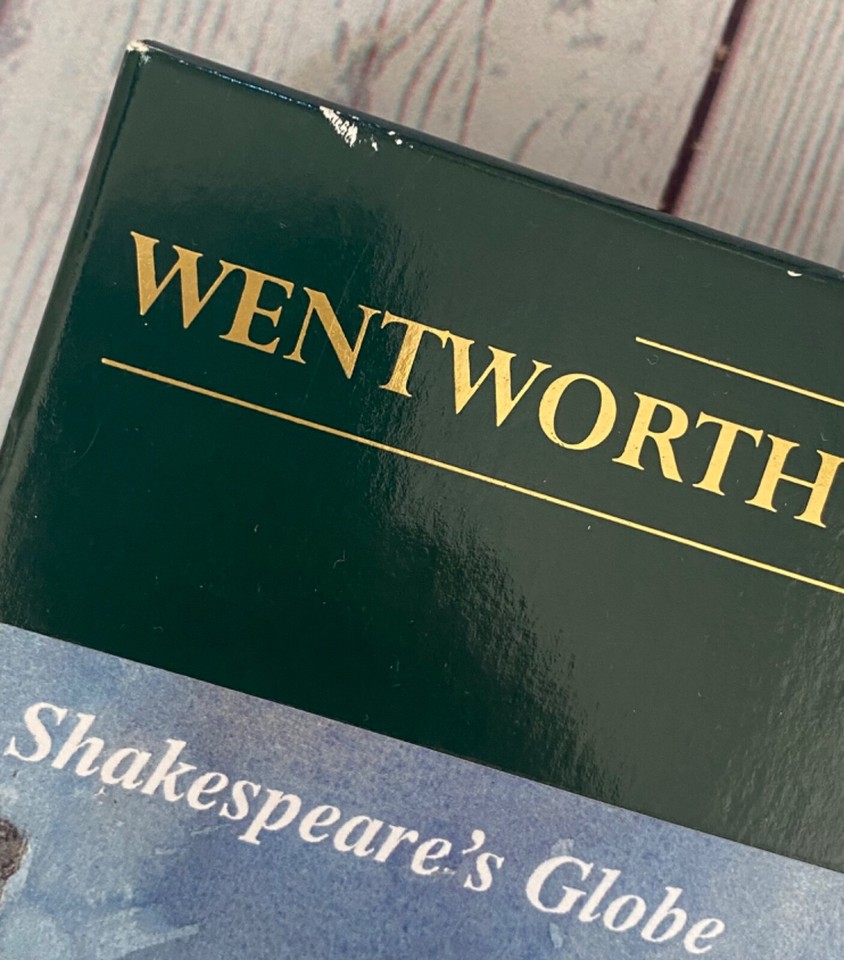 Wentworth Shakespeares Globe Theatre Jigsaw Wooden Puzzle Whimsy Pieces