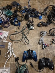 Huge Video game Reseller Lot