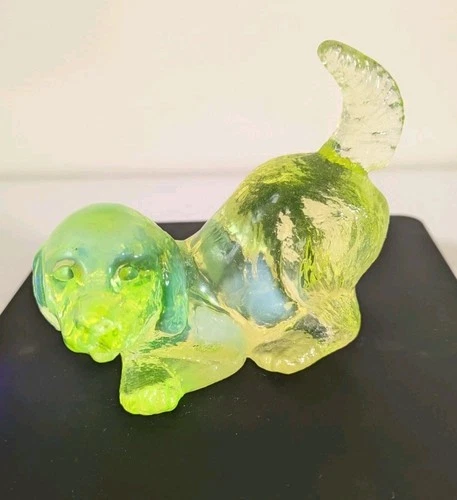 Fenton Vaseline Glass Puppy Uranium UV Glows