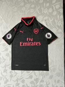 Maillot Arsenal Ramsey Autographié - Signé, Avec Certificat (COA), PUMA, Occasion