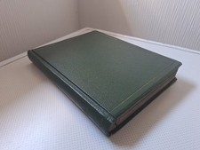 Lot de Timbres France et Europe en Neuf et en Oblitéré dans un classeur...