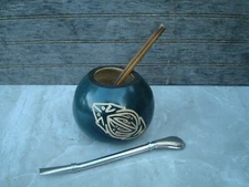 Mate Gourd Hand Carved -Mate Calabaza + Straw +Bonus Straw Bamboo Green - Yerba